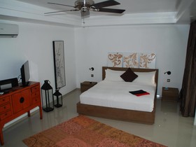 Sundown Beach Studios