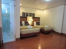 Sur Beach Resort Boracay