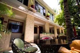 Swipers Inn Boracay