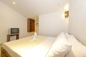 The Lazy Dog Bed & Breakfast