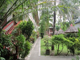 Tonglen Beach Resort