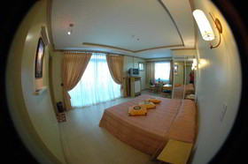 Willy's Beach Resort