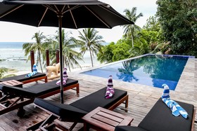 Den Pasar Nasog Villa