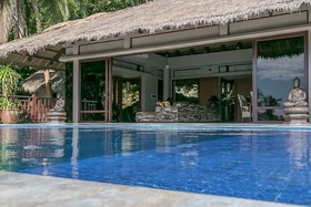 Den Pasar Nasog Villa