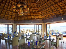 Huma Island Resort & Spa
