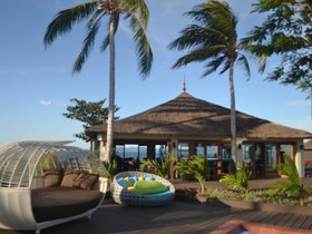 Huma Island Resort & Spa