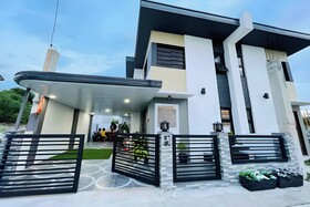 Shiella's Staycation House