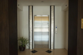 Top Star Hotel