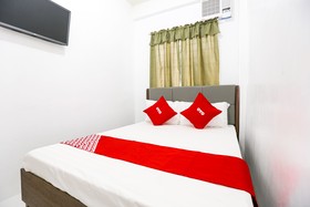 Jade Apartelle by OYO Rooms