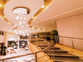 N Hotel