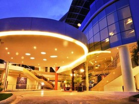 N Hotel