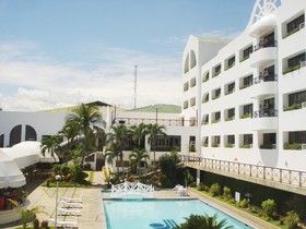 Pryce Plaza