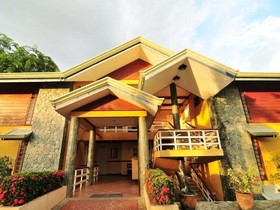 Ridgeview Chalets