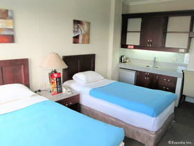 Stonestown Suites