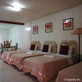 City of Springs Hotel