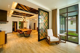 H Resorts - The Coral Cliff