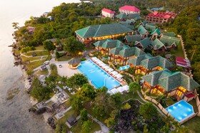 H Resorts - The Coral Cliff
