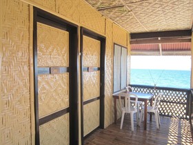 Caves Dive Resort