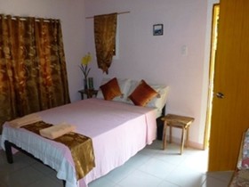 D & A Seaside Cottages