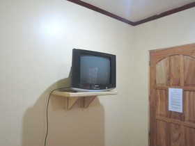 RedDoorz @ July's Haven Seaside Pension Camiguin