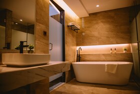 The Maximilian Hotel