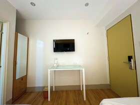 Almond Suites Cebu powered by Cocotel