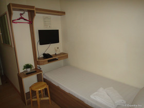 Anri Pension House