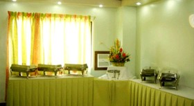 Apple Tree Suites by OYO Rooms
