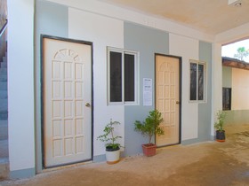 Barrio House Mactan by Oyo Rooms