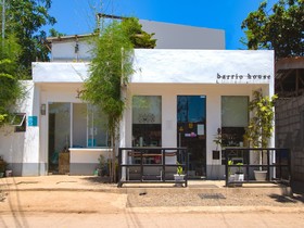 Barrio House Mactan by Oyo Rooms