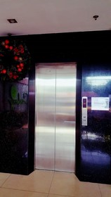 Canberry Hotel
