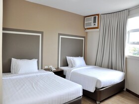Capital O 911 S Hotel And Residences
