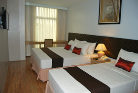 Capitol Central Hotel and Suites