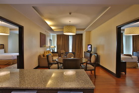 Crown Regency Hotel & Towers Cebu