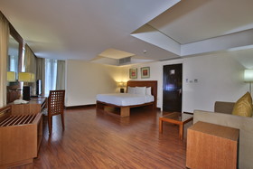 Crown Regency Hotel & Towers Cebu