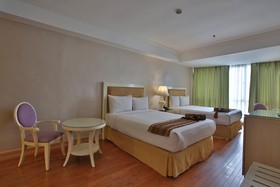 Crown Regency Hotel & Towers Cebu