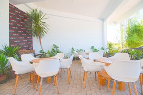 Fat J Apartelle by Oyo Rooms