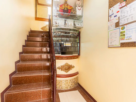 J & H Apartments by OYO Rooms