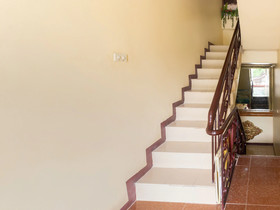 J & H Apartments by OYO Rooms