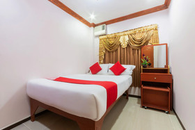 J & H Apartments by OYO Rooms