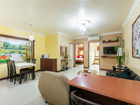 J & H Apartments by OYO Rooms