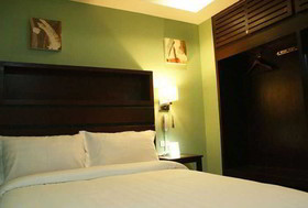 La Gloria Residence Inn