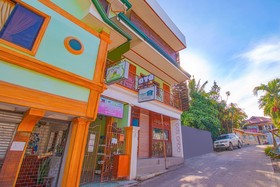 Lisa's Guesthouse by OYO Rooms