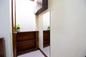 Lisa's Guesthouse by OYO Rooms