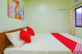 Lisa's Guesthouse by OYO Rooms