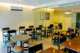 Mabolo Royal Hotel