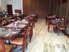 MJ Hotel & Suites