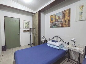 Nappers Hostel