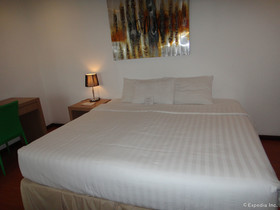 Prestigio Hotel and Apartments