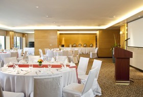 Quest Hotel & Conference Center Cebu